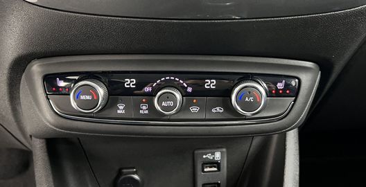 Car image 36