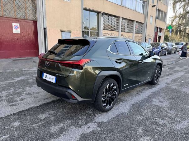 Lexus UX 250h 107 kW image number 4