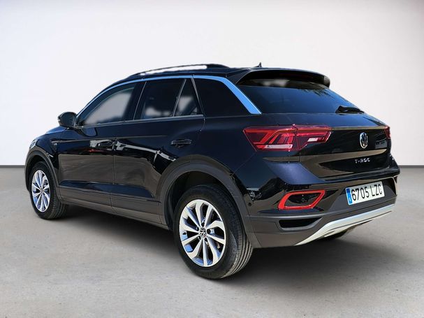 Volkswagen T-Roc 1.0 TSI T-Roc 81 kW image number 4