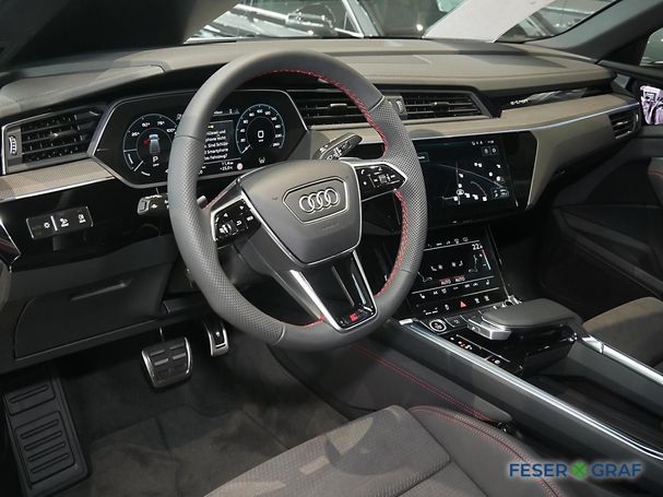 Audi Q8 55 e-tron S-line Sportback 300 kW image number 7