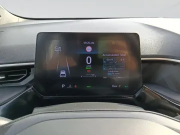 Car image 26