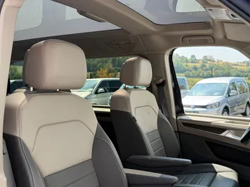 Car image 48