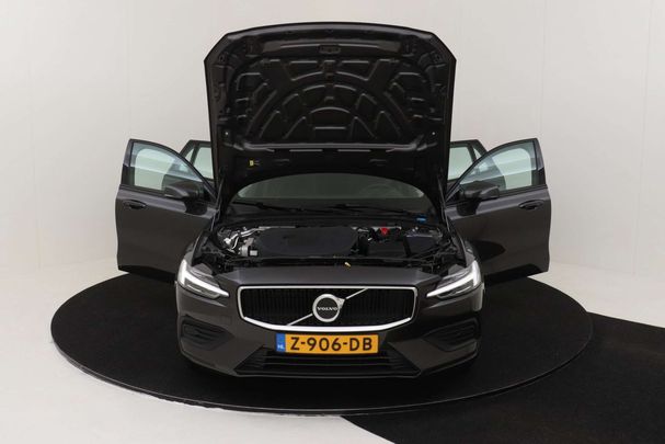 Volvo V60 B3 Essential 120 kW image number 16