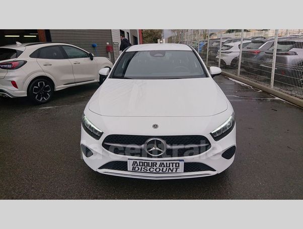 Mercedes-Benz A 180 100 kW image number 2