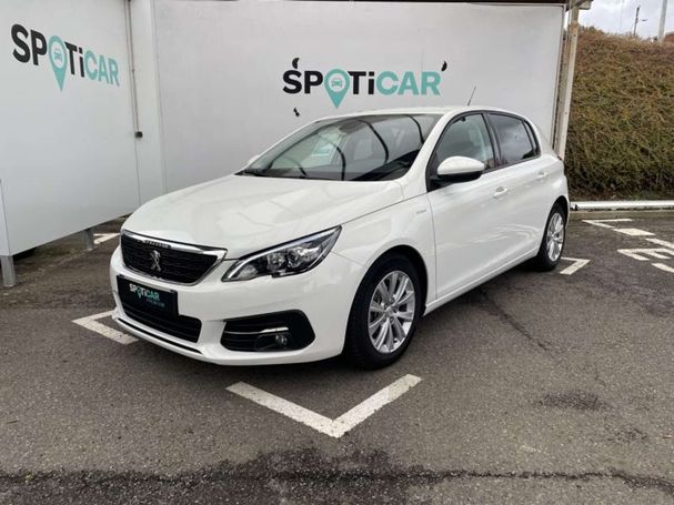 Peugeot 308 1.2 PureTech 110 Style 82 kW image number 1