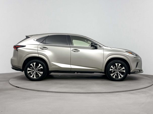 Lexus NX 300 h AWD 145 kW image number 14