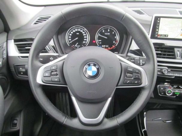 BMW X1 sDrive18d 110 kW image number 3