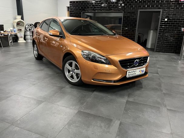 Volvo V40 110 kW image number 2