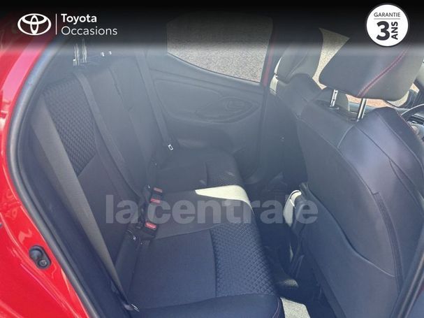 Toyota Yaris 116 85 kW image number 12