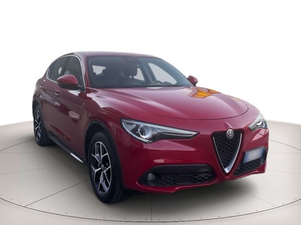 Alfa Romeo Stelvio 2.2 Q4 154 kW image number 3