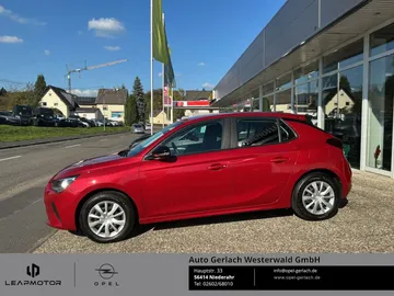 Car image 4