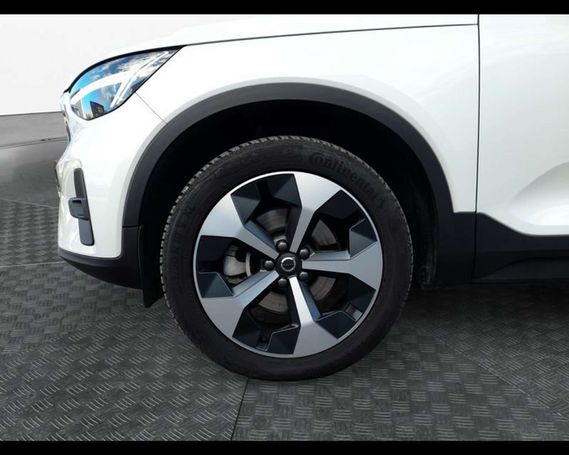 Volvo XC40 B3 Core 120 kW image number 14