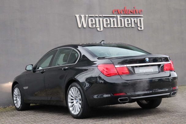 BMW 740i 241 kW image number 31