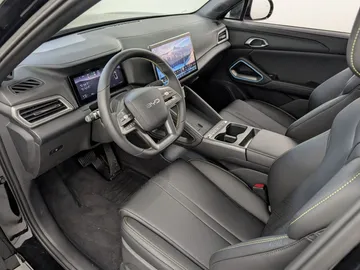 Car image 38