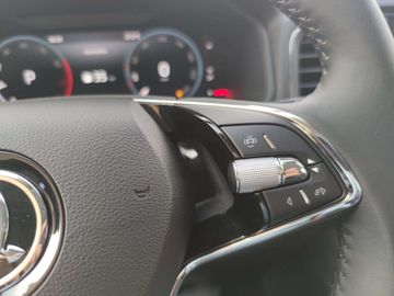 Car image 33