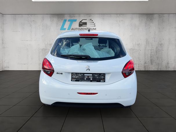 Peugeot 208 BlueHDi 100 75 kW image number 3