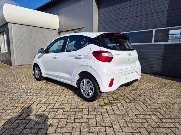 Hyundai i10 1.0 Select 46 kW image number 6