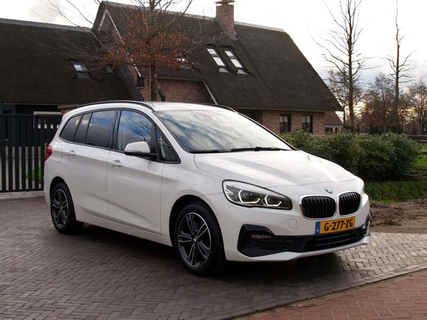 BMW 218i Gran Tourer 103 kW image number 1