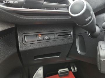 Car image 24