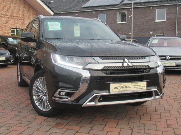 Mitsubishi Outlander 4WD 165 kW image number 5