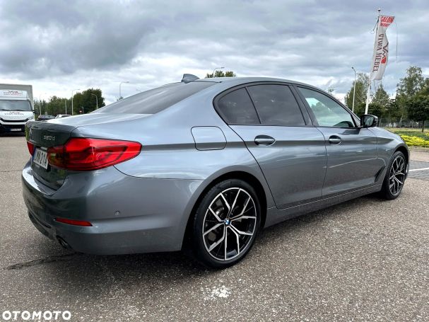 BMW 520d xDrive Sport Line 140 kW image number 14