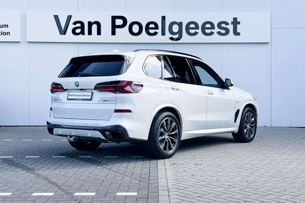 BMW X5 50e xDrive 360 kW image number 2