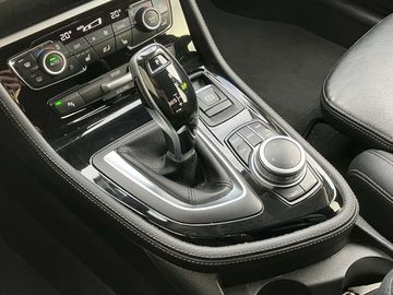 Car image 37