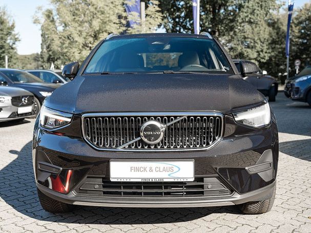 Volvo XC40 B3 Core 120 kW image number 6