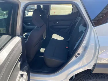 Car image 41