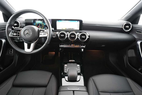 Mercedes-Benz CLA 180 Progressive 85 kW image number 12