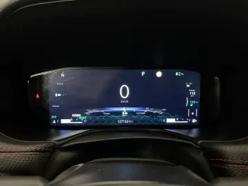 Car image 32