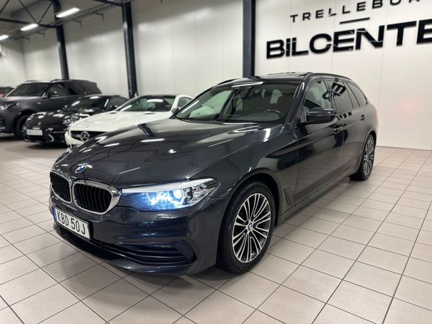 BMW 520d Touring xDrive Sport Line 140 kW image number 1