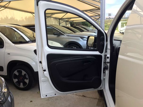 Fiat Fiorino 70 kW image number 14