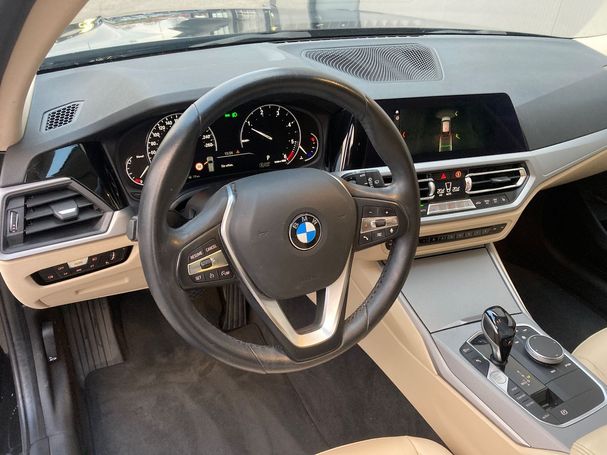 BMW 320d Touring 140 kW image number 12