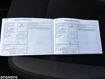 Car image 36