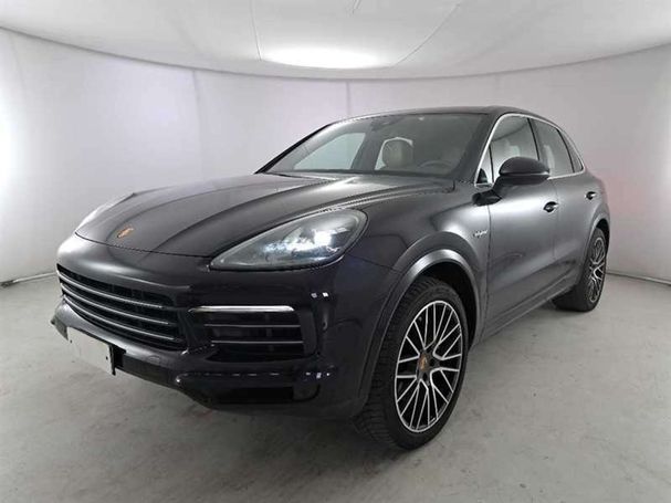 Porsche Cayenne E-Hybrid 250 kW image number 1