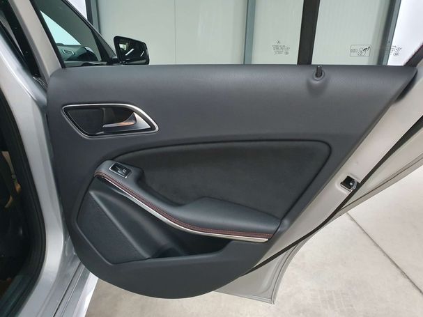 Mercedes-Benz A 180 AMG 90 kW image number 27