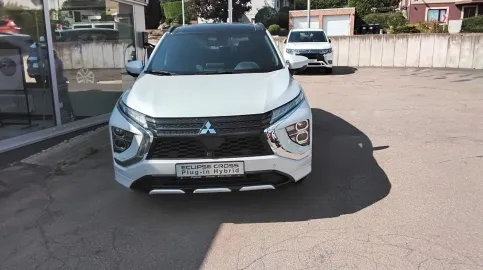Car image 33