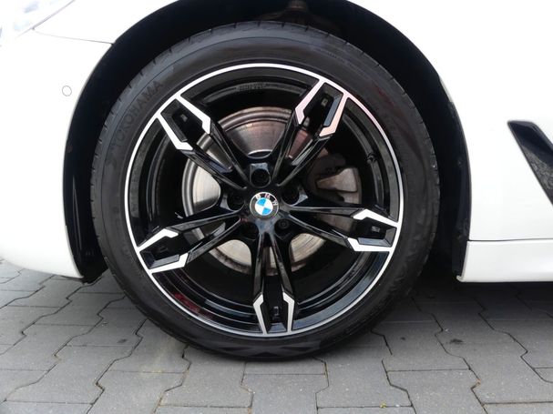 BMW 520d 140 kW image number 15