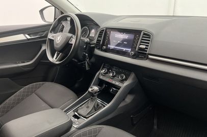 Car image 26