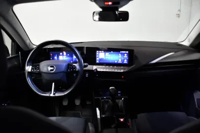 Car image 42