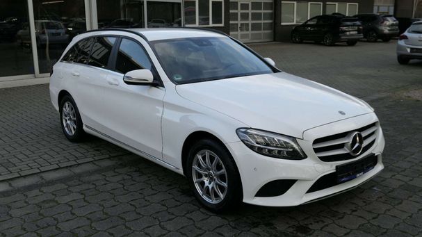 Mercedes-Benz C 220 d T 143 kW image number 7