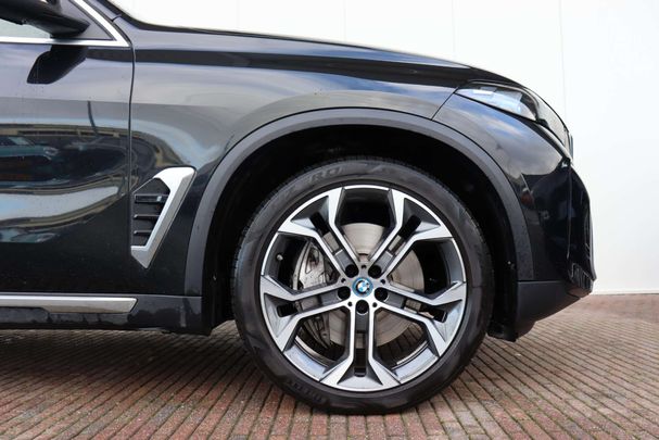 BMW X5 50e xDrive 360 kW image number 5