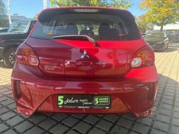 Car image 22