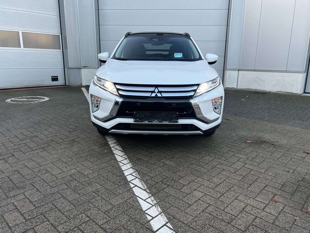 Mitsubishi Eclipse Cross 1.5 T 4WD CVT 120 kW image number 2