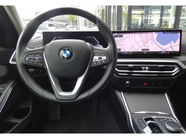 BMW 318i 114 kW image number 12