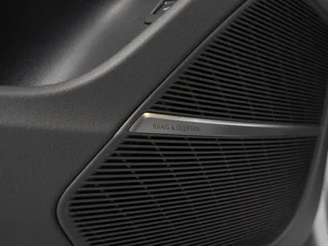 Car image 33