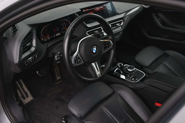 BMW 118i M Sport 100 kW image number 16