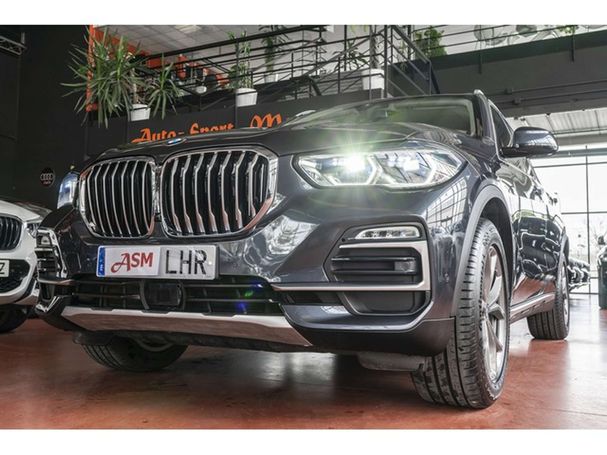 BMW X5 xDrive 250 kW image number 16