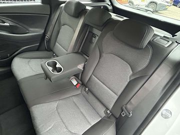 Car image 31